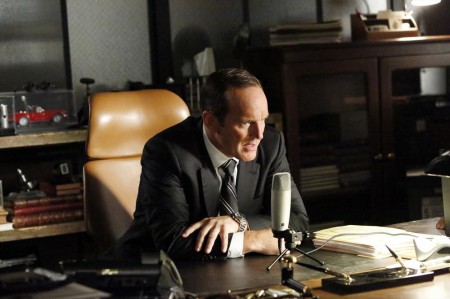 CLARK GREGG