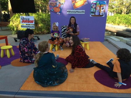 HalloweenReadingCircle