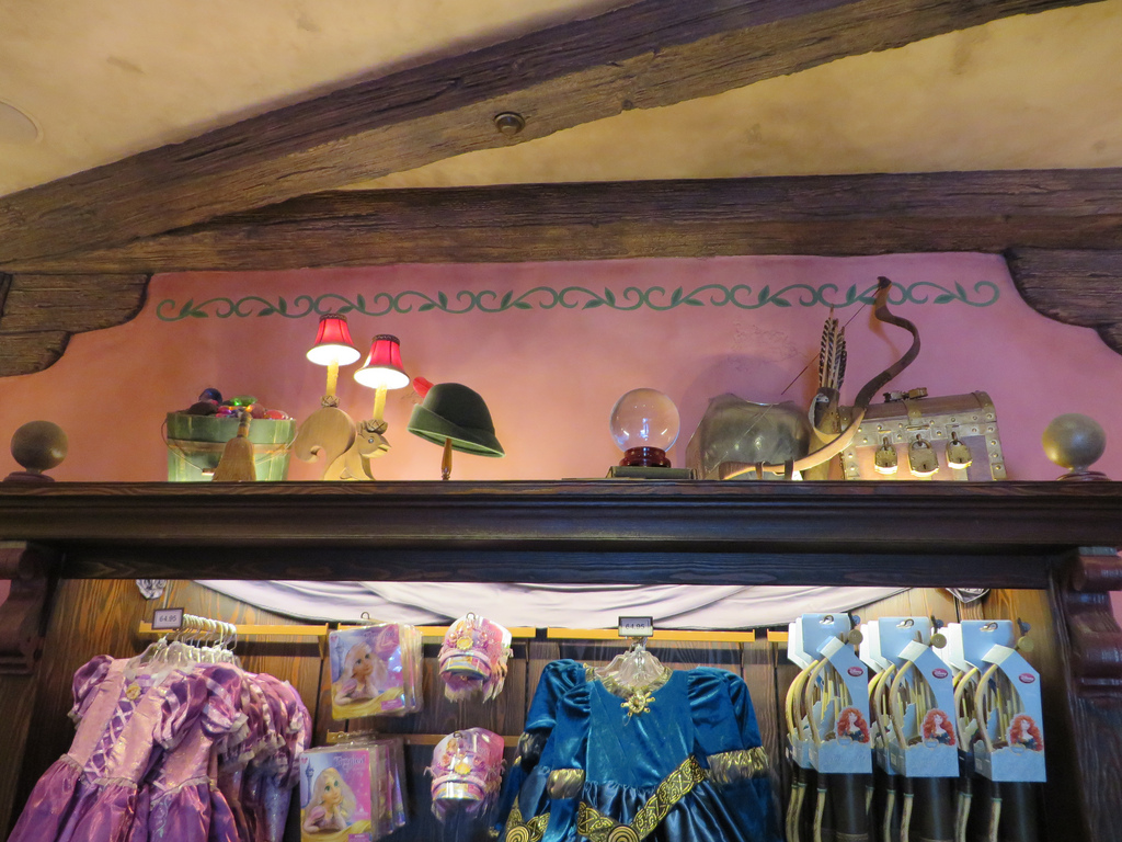 Snow White and Robin Hood