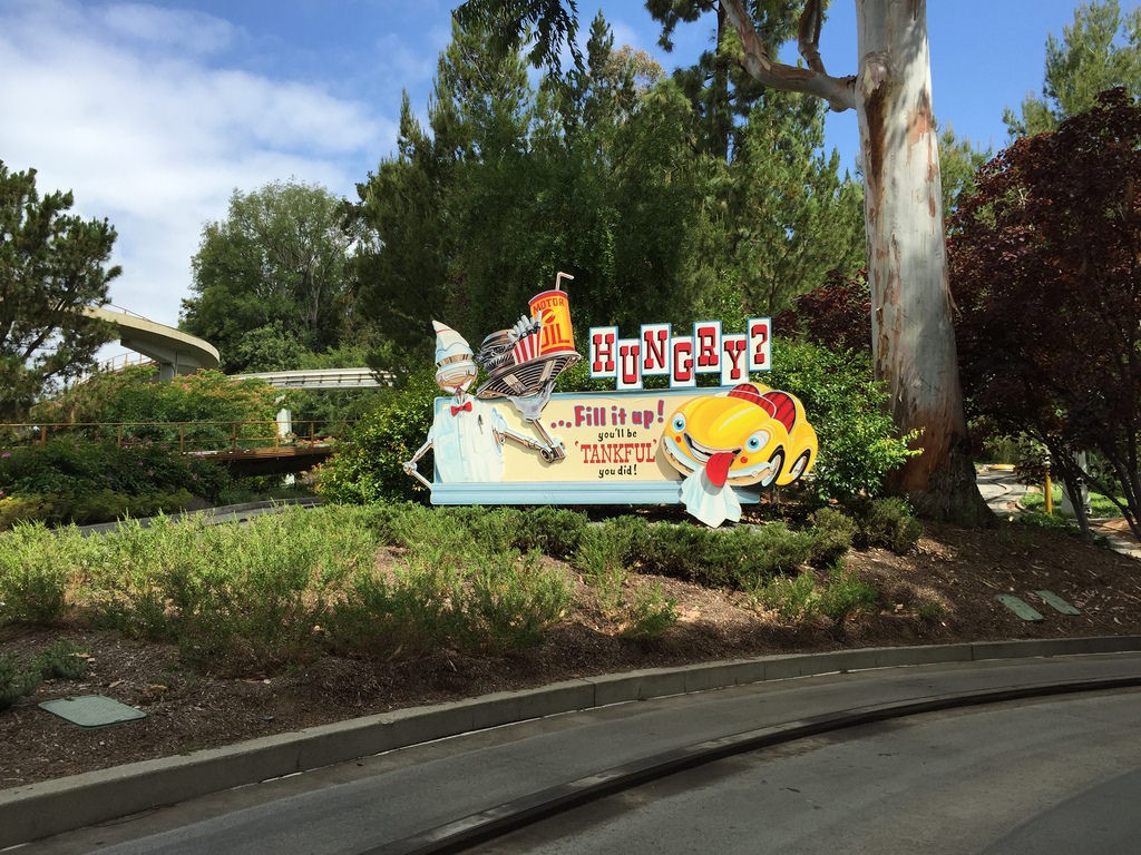 17325378103_909a3dffb6_b