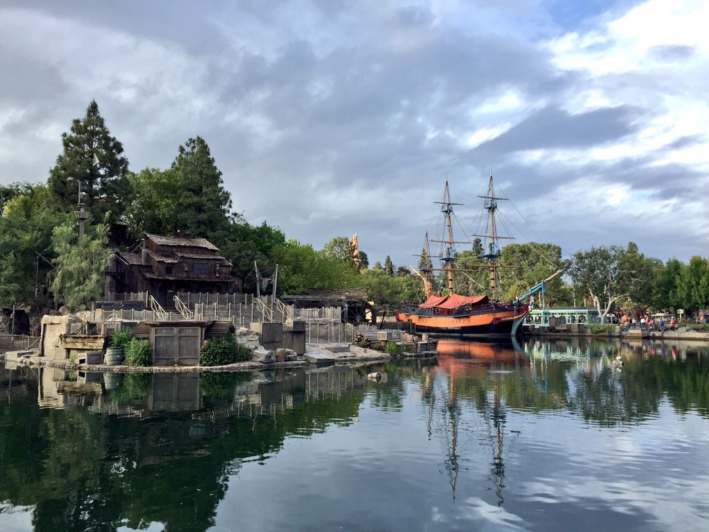 17945069021_2b334c0ee9_b