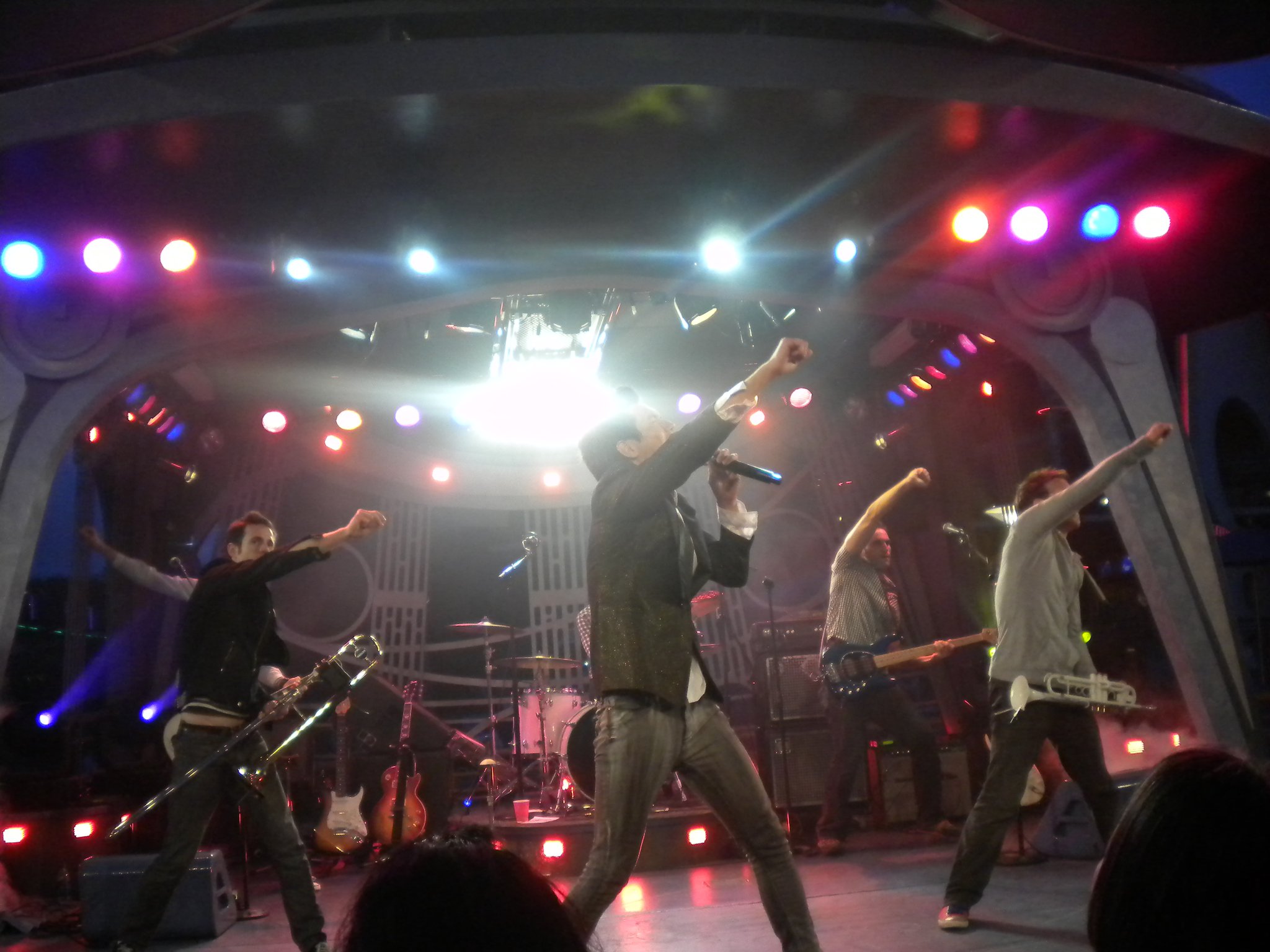 Suburban Legends at Tomorrowland Terrace