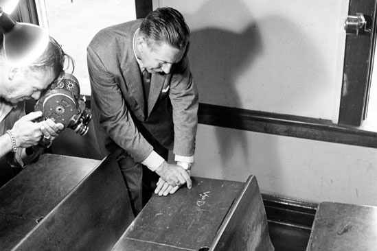 4648eef9e8bb4b592438bd8145f14668