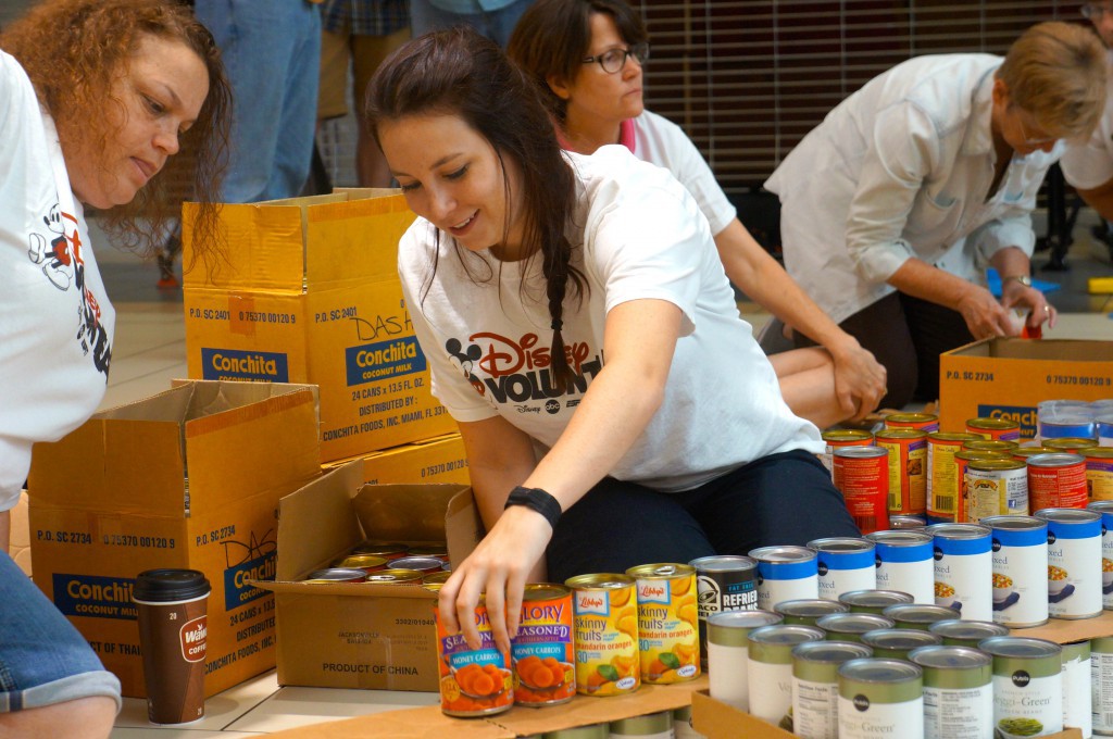 canstruction2-1024x680