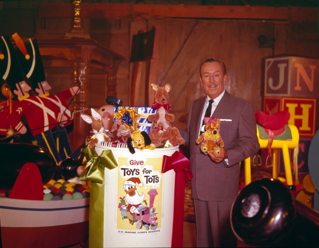 Walt-Disney-with-original-ToysForTots-logo-640x497