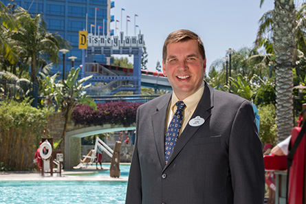 headshot_jon-storbeck