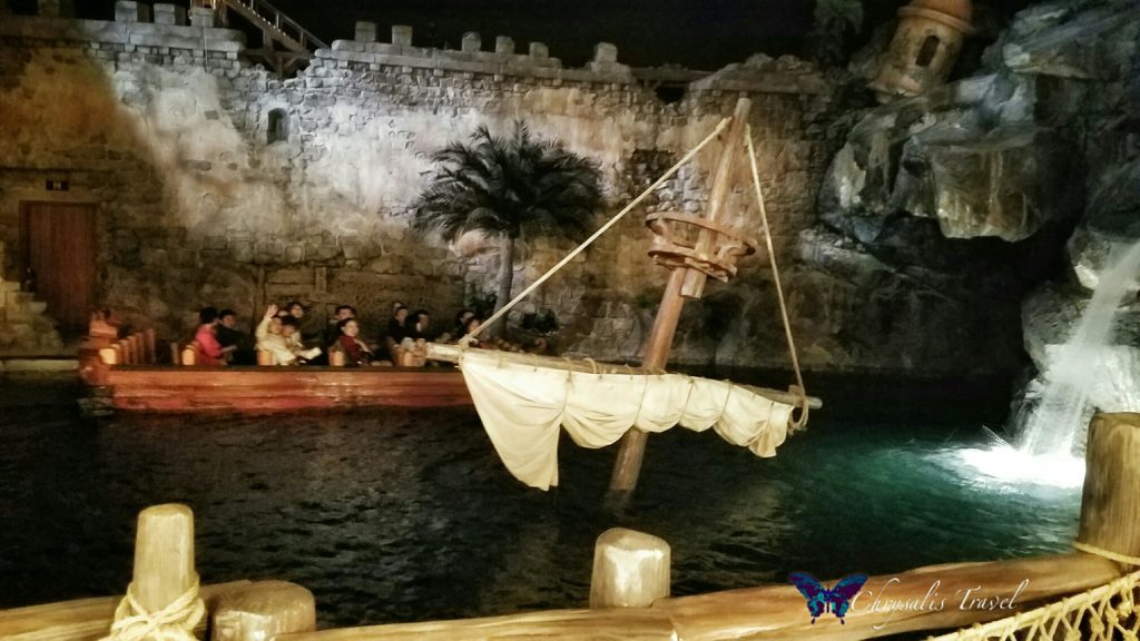 Pirates waterside dining SHDL