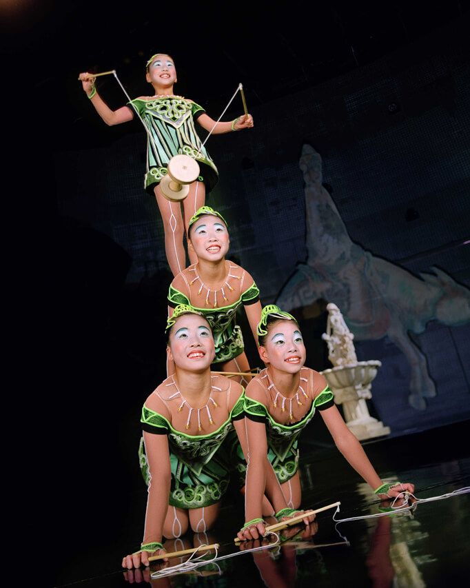 la-nouba-act-diabolos-kids