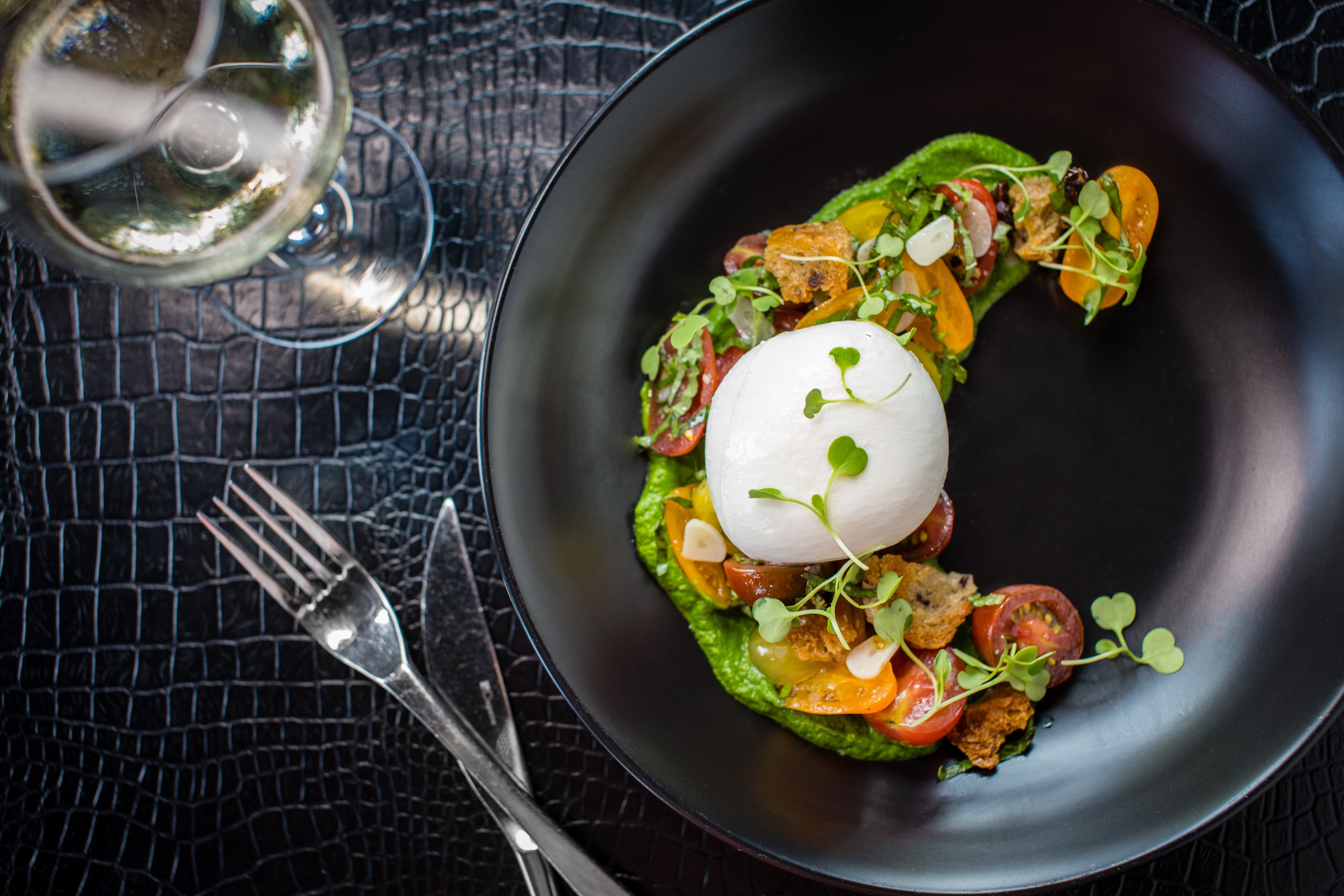BURATTA heriloom tomato - arugula puree - olive croutons