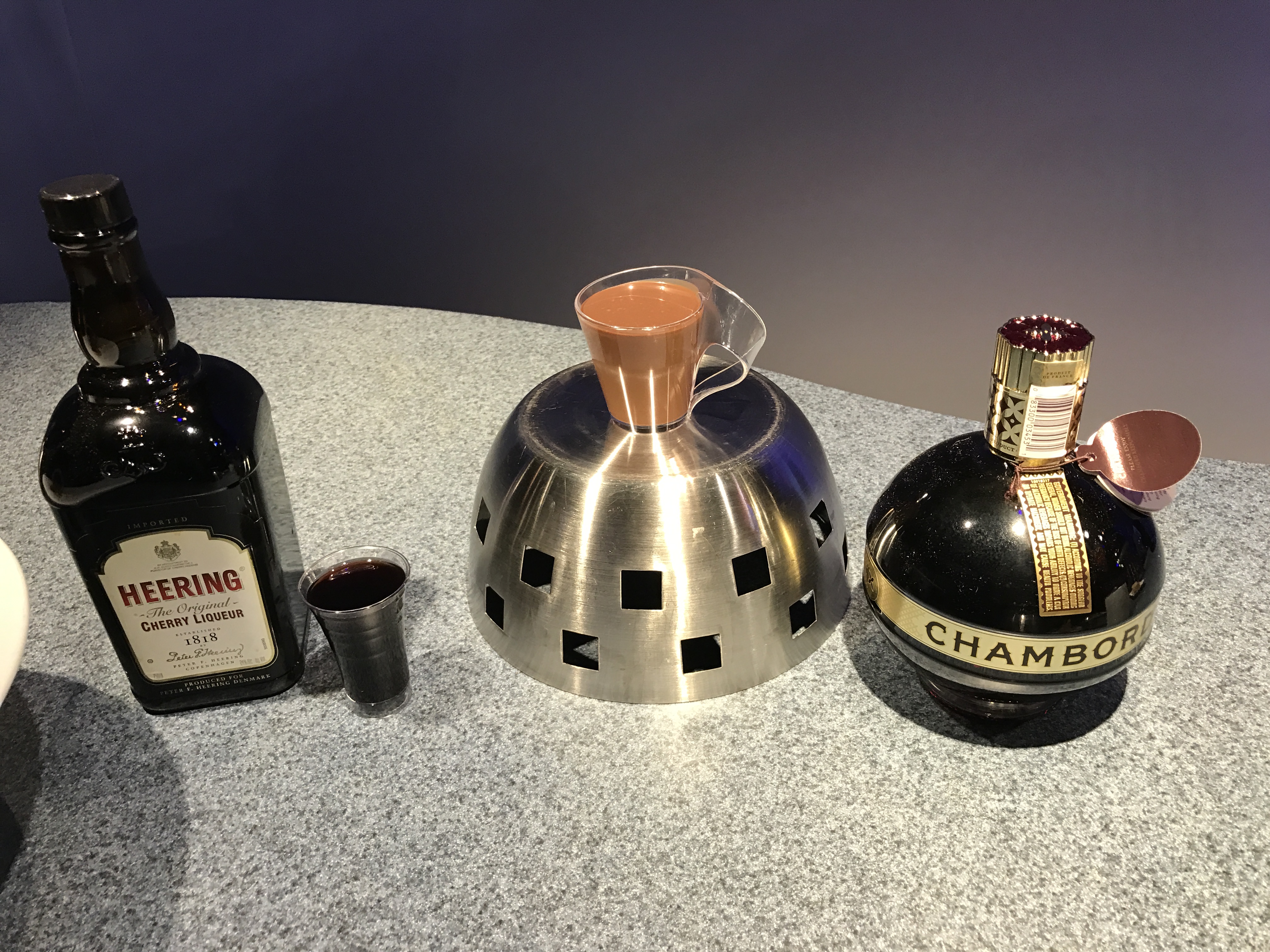 Callebaut Belgian Sipping Chocolate: Dark Chocolate with Chambord