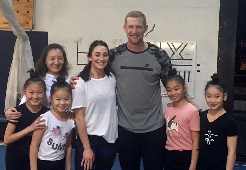 Los Angeles Rams Punter Johnny Hekker and his wife Makayla Hekker took a break from Pro Bowl preparation to go backstage at La Nouba by Cirque du Soleil at Disney Springs and meet with some of the show’s performers.