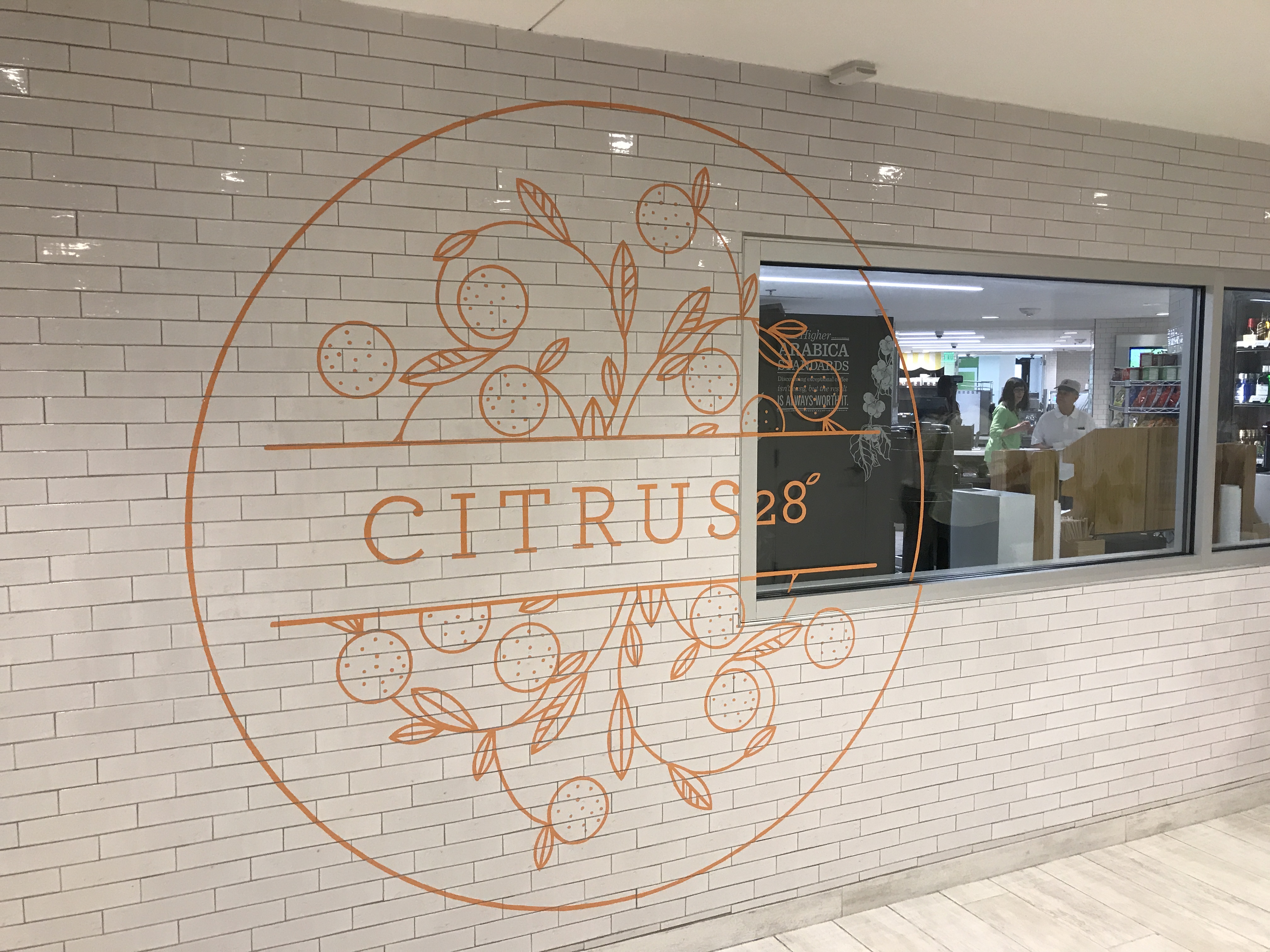 Citrus 28 grab-and-go market