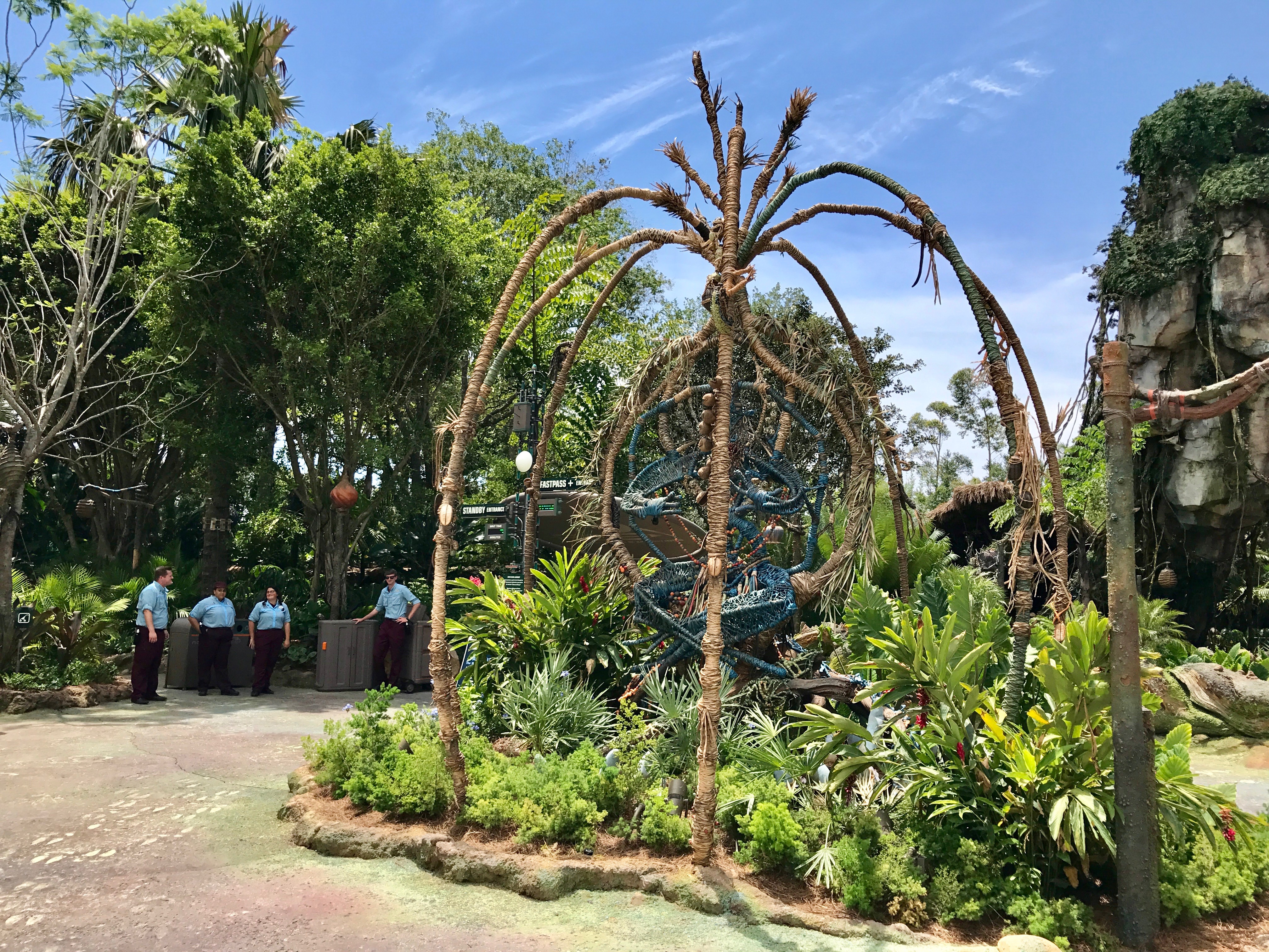 Na'vi River Journey Entrance