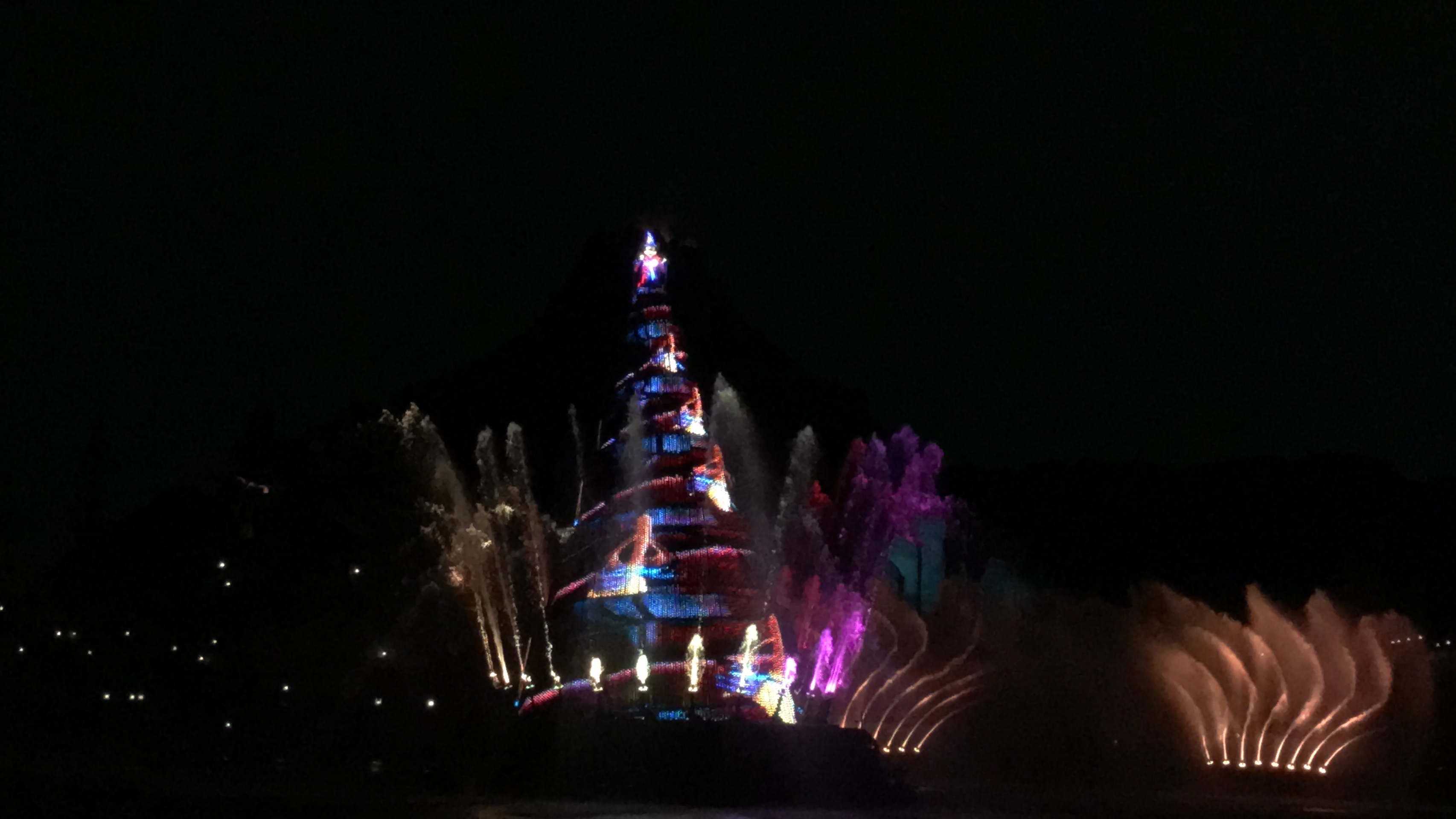 Tokyo DisneySea - Fantasmic!