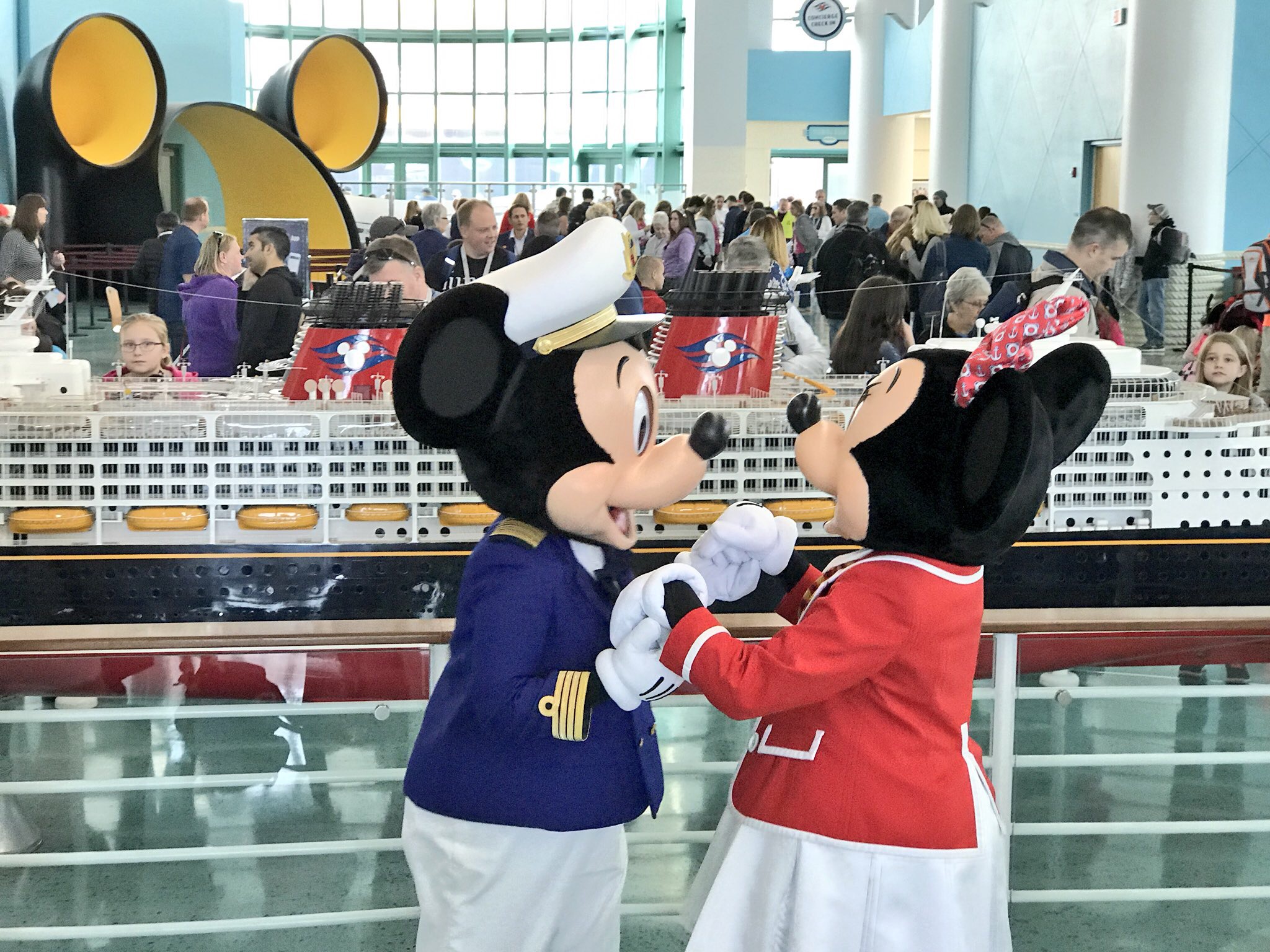 Disney Cruise Line - Mickey and Minnie