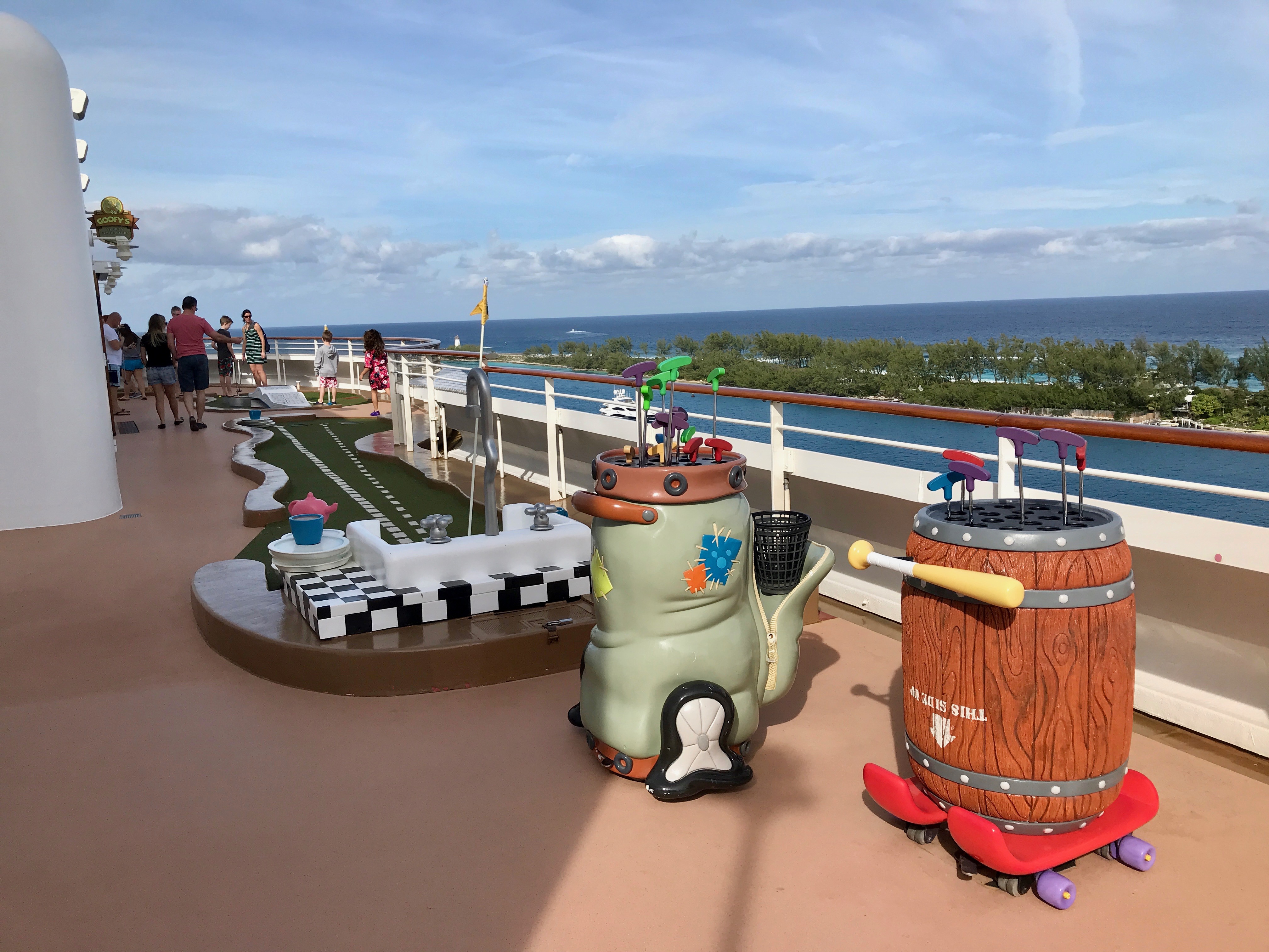 Disney Dream - Mini Golf