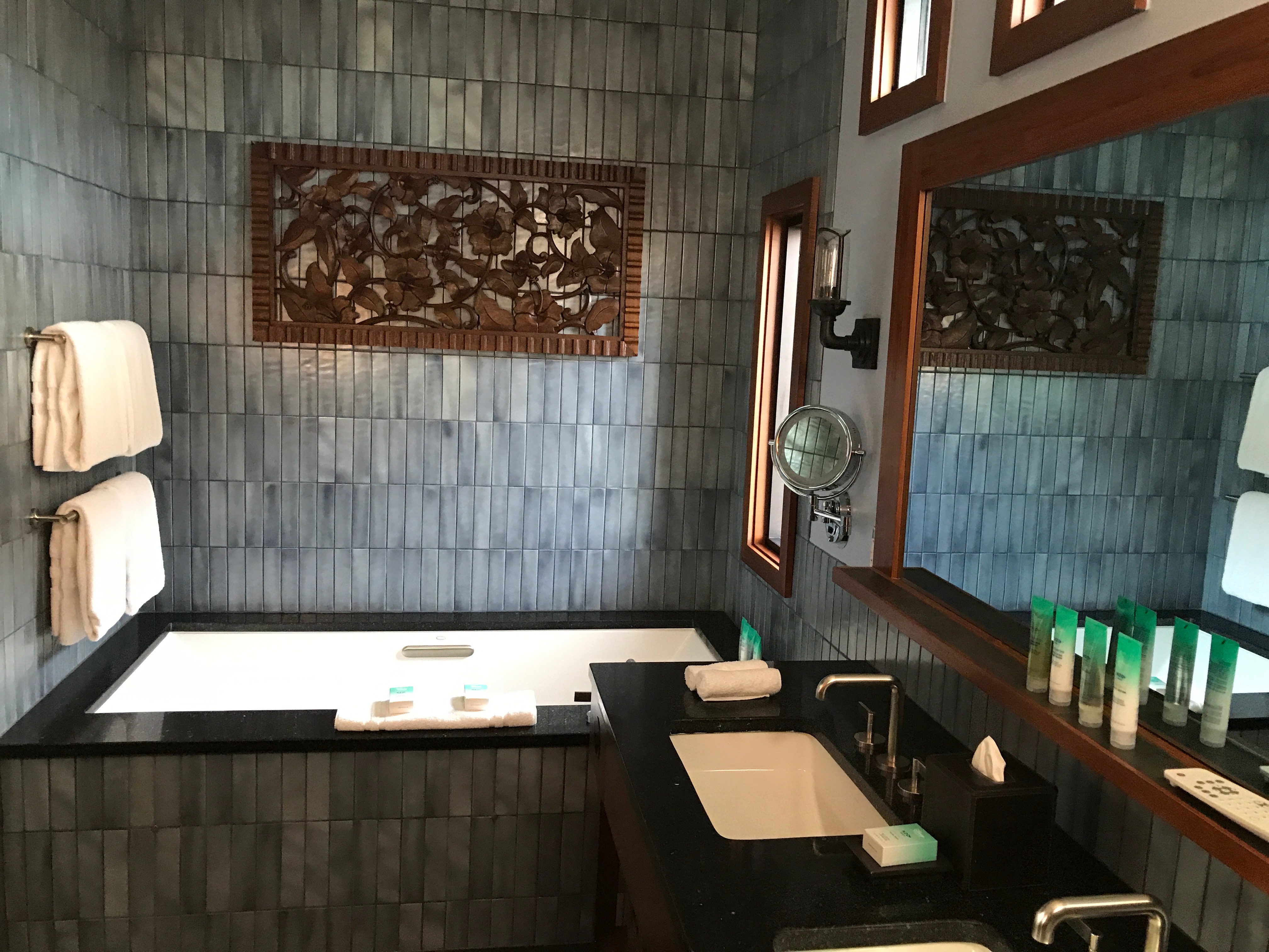 Disney’s Polynesian Village Bora Bora Bungalow - Master Bathroom