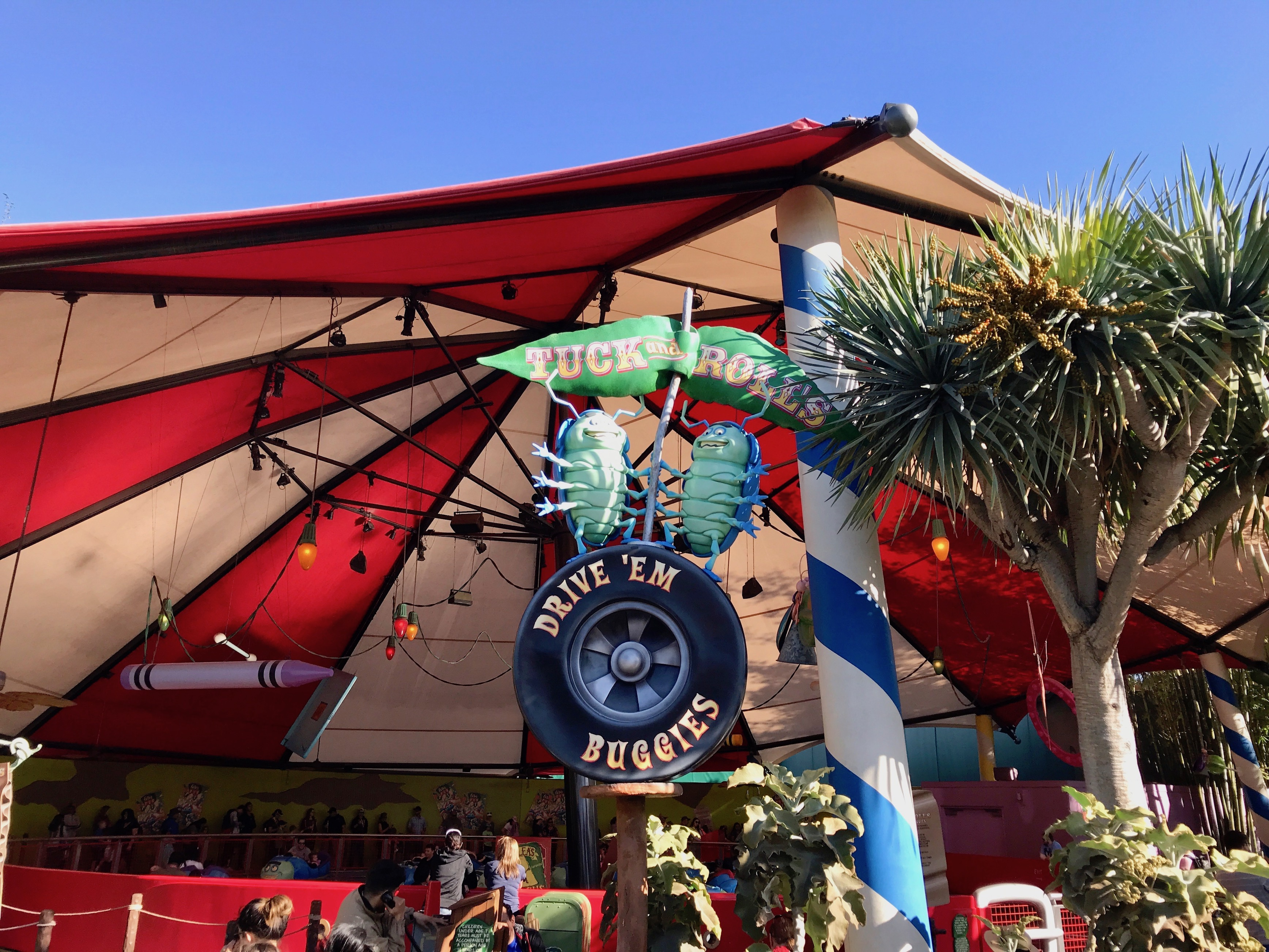 Disney California Adventure - a bug's land Tuck and Roll's Drive 'Em Buggies