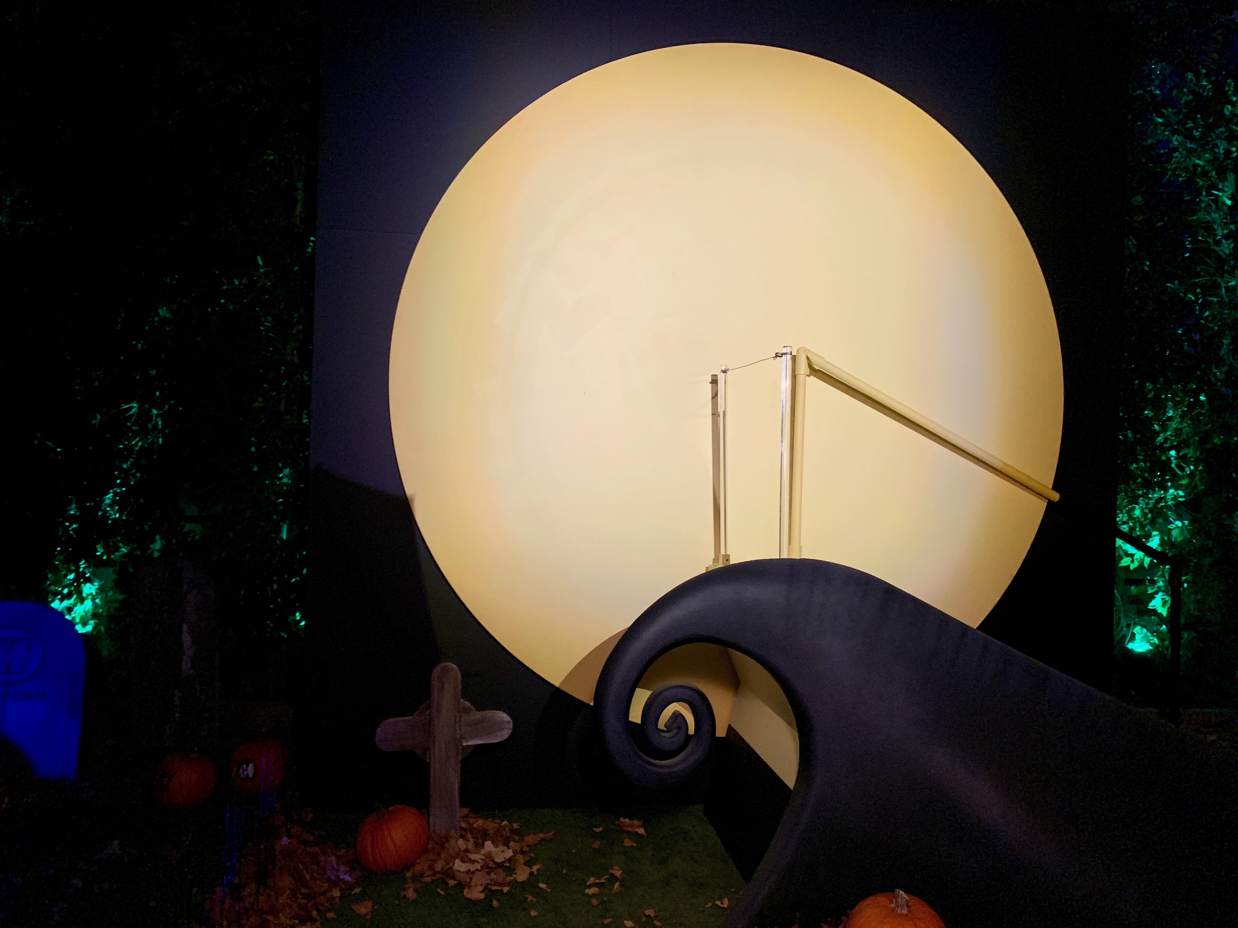 Freeform Halloween House - Spiral Hill Photo Op