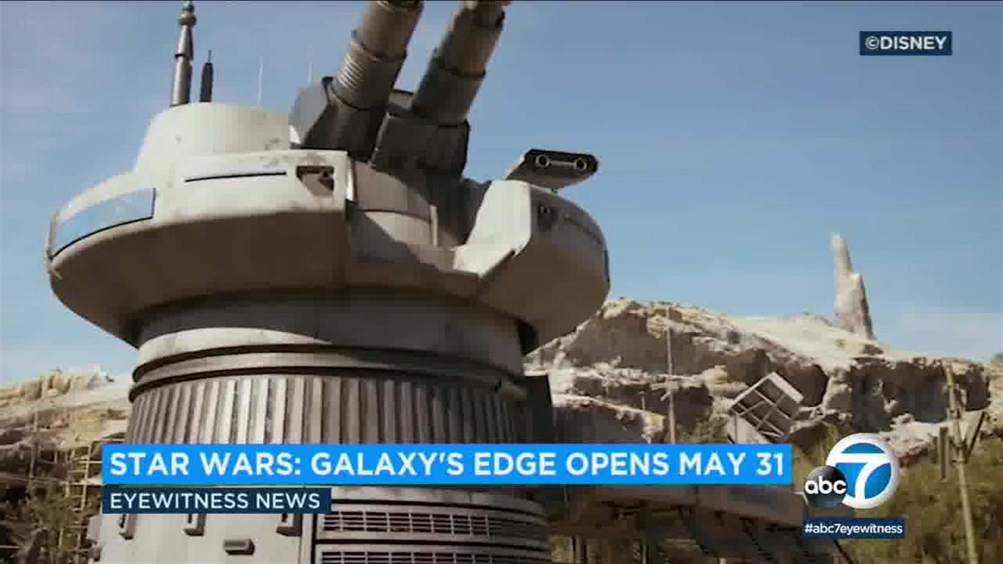 A large turret reminiscent of those used by the Rebel Alliance on Hoth guards Black Spire Outpost against any potential unwanted visitors approaching from the skies above.