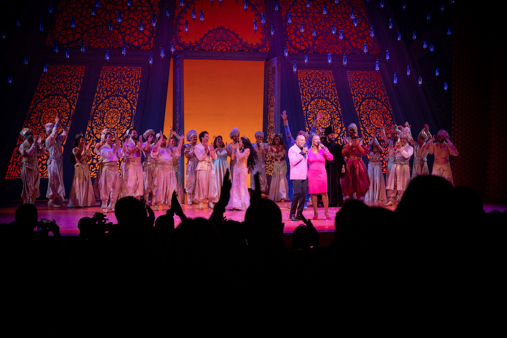 Peabo Bryson, Regina Belle and the cast of Aladdin on Broadway. Photo Credit – Shay Frey