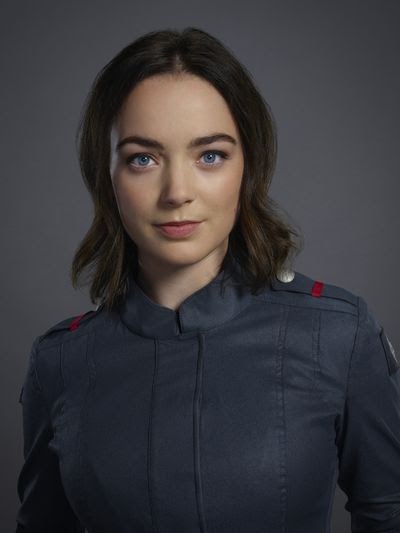 Amalia Holm as Scylla