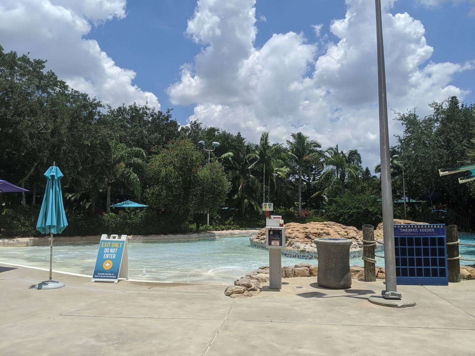 Roa's Rapids has designated entry and exit areas