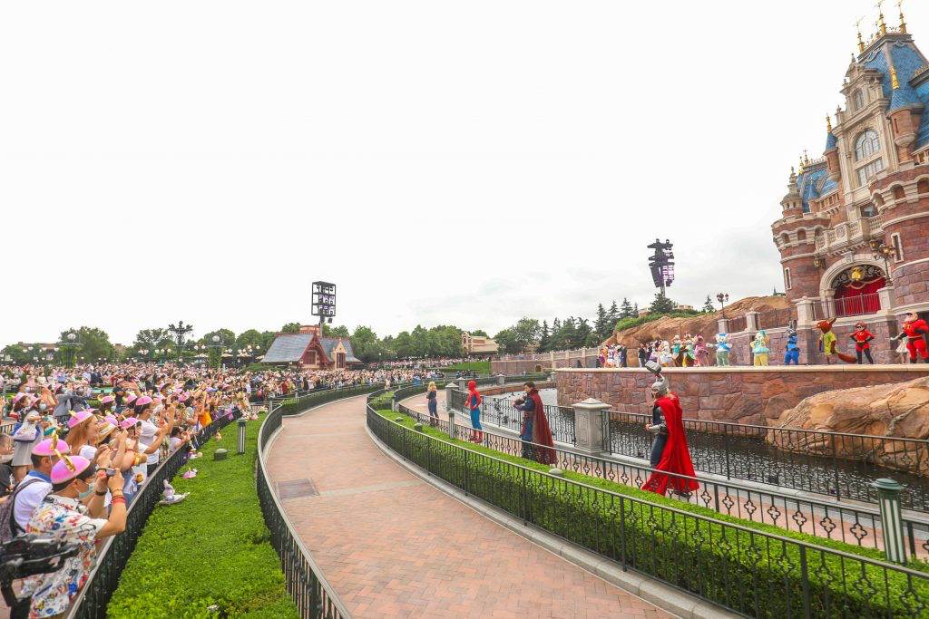 (Shanghai Disney Resort)