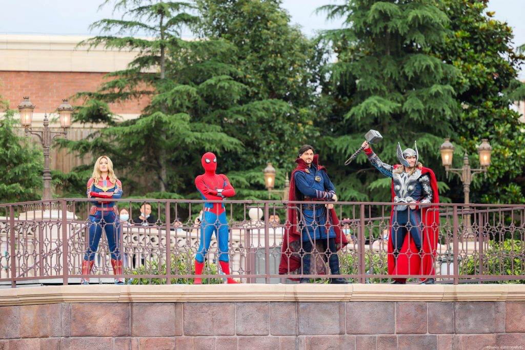 (Shanghai Disney Resort)