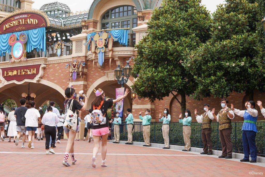 (Shanghai Disney Resort)