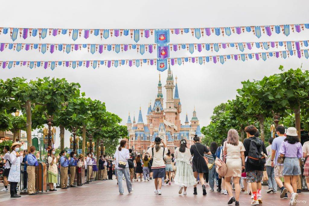 (Shanghai Disney Resort)