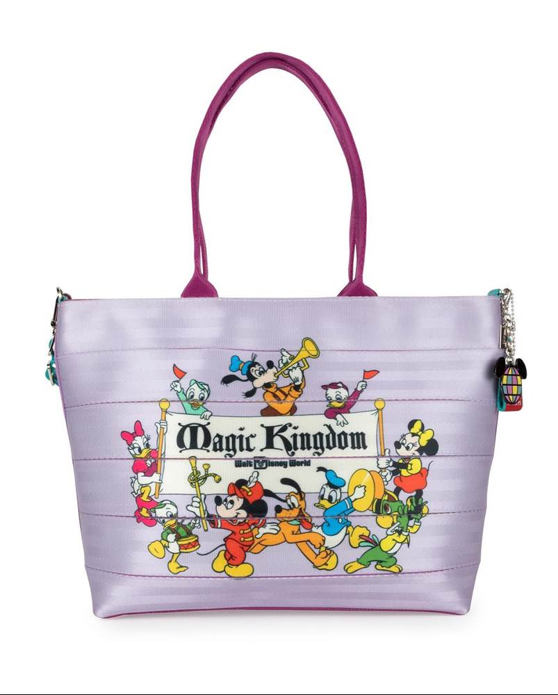 (Photo from Facebook.com/HarveysOriginalSeatbeltbags)