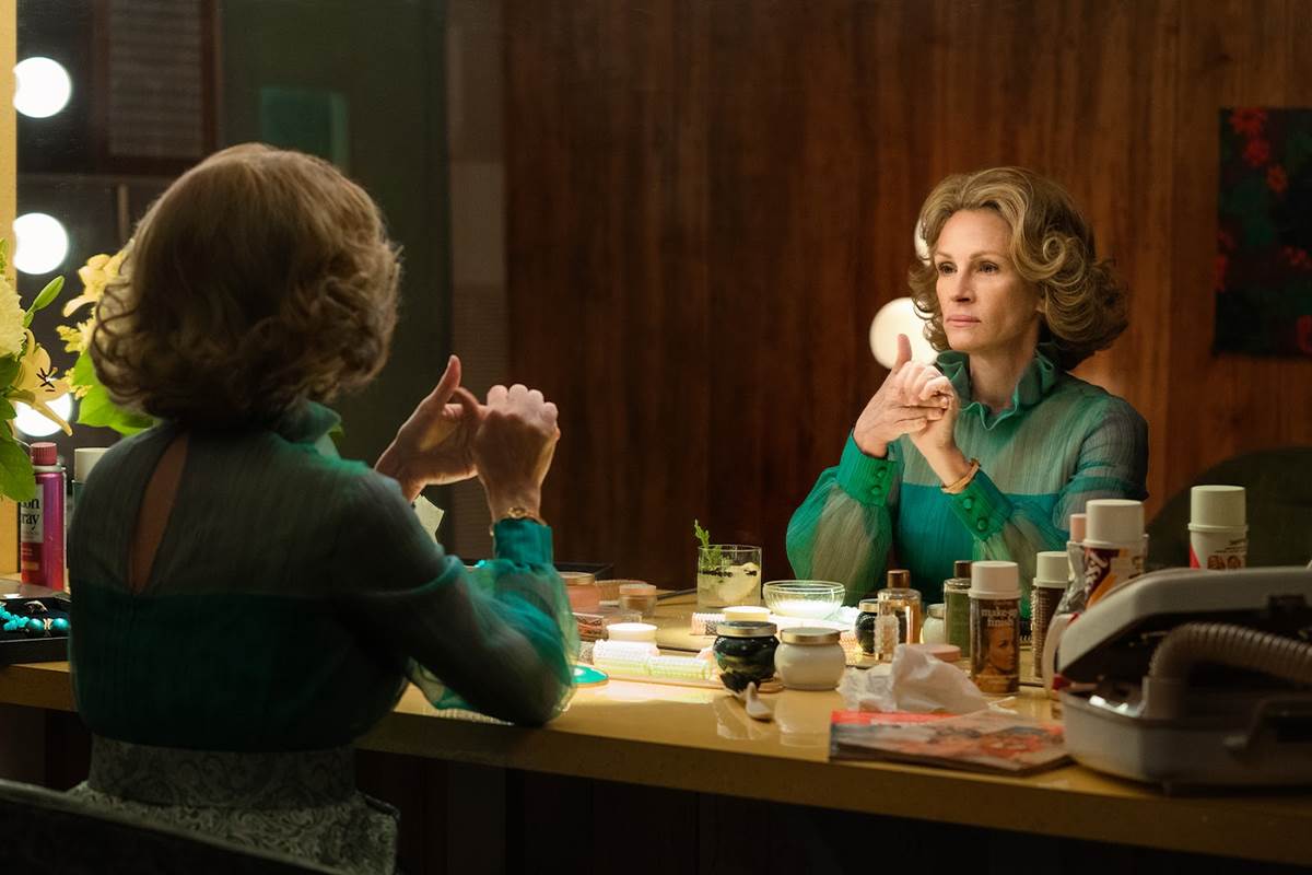 (STARZ)