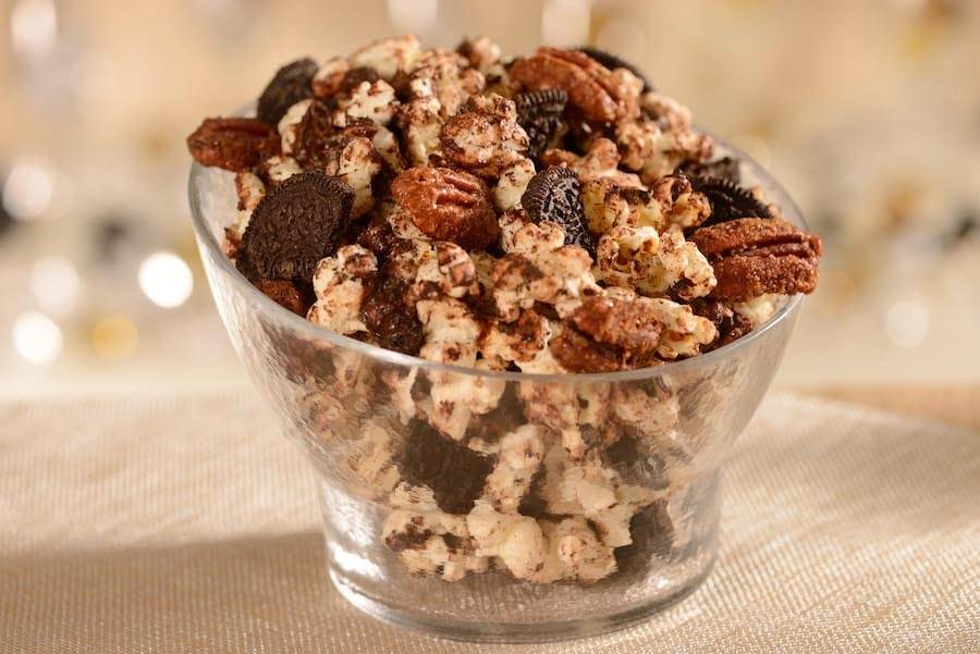 Interstellar Sweet and Crunchy Popcorn from Popcorn Stands near the Hyperion Theater, Animation Courtyard, and Anaheim Produce