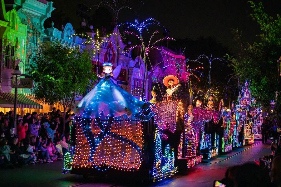 “Main Street Electrical Parade