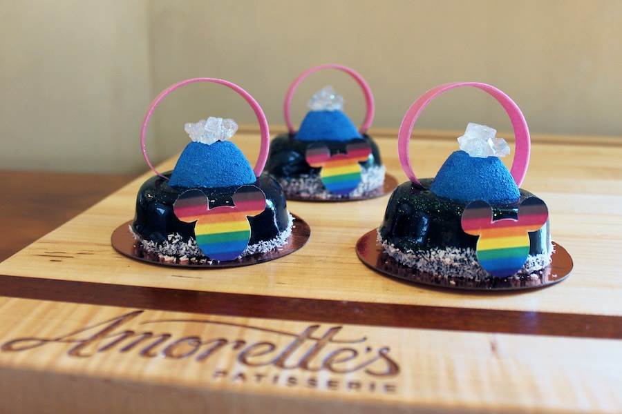 Jewel of Pride cakes
