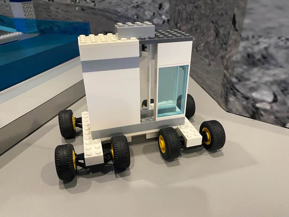 Photo of the iRover! The very first POV rover in Lego City Space!