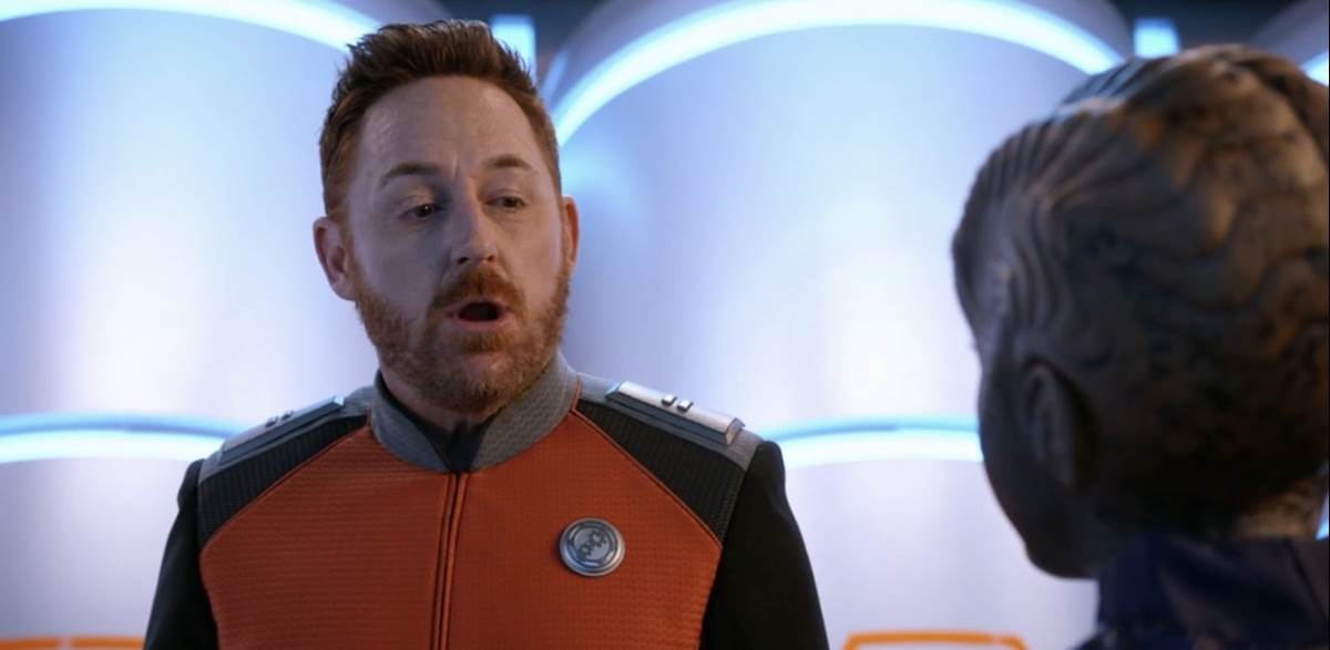 (Topa asks Gordon out on a date.)