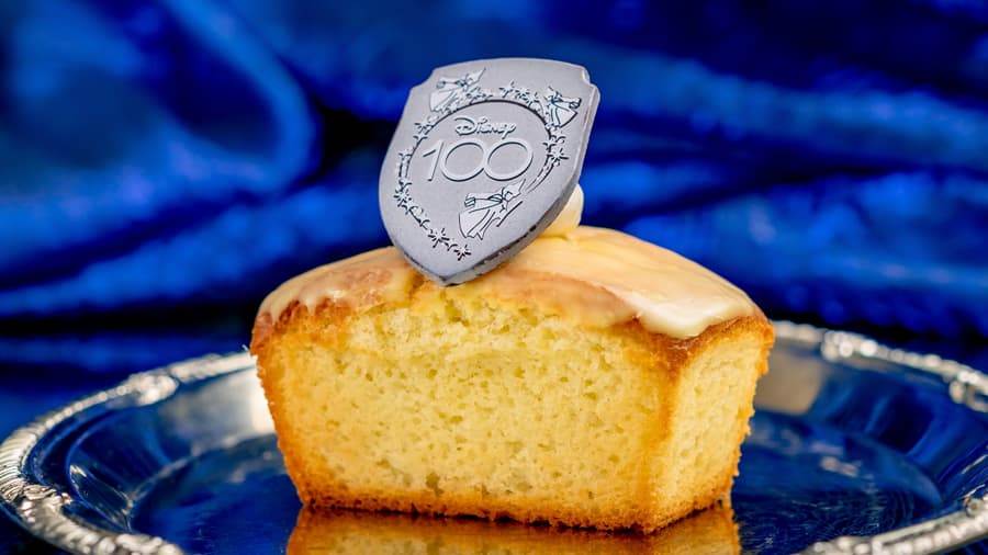 Lemon Tea Cake at Alien Pizza Planet Disneyland Park