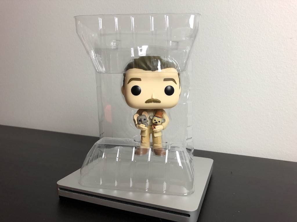 I like the "open" plastic that snaps on the top and bottom