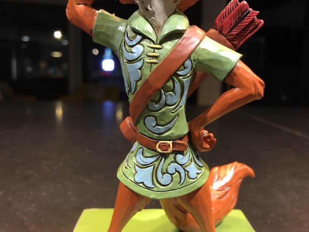 Filigree design is limited to Robin's tunic.