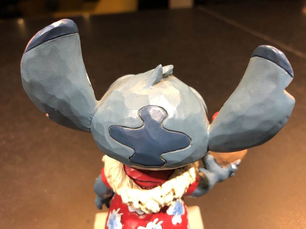 Stitch's unique markings are featured too.