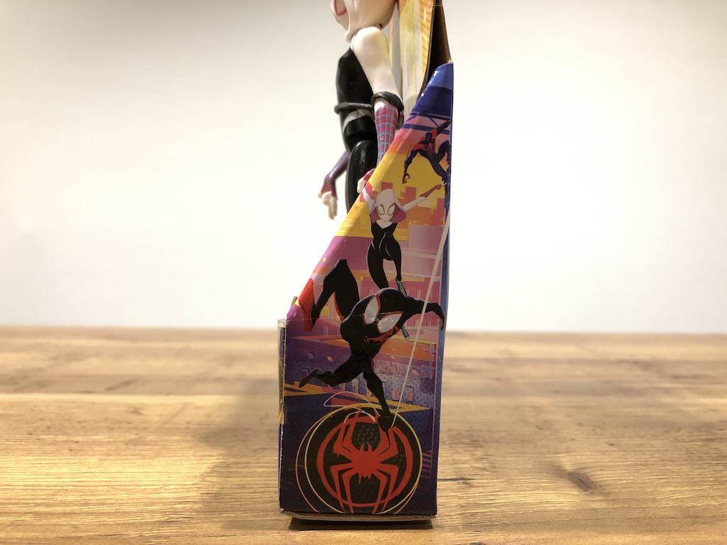 Miles Morales and Spider-Man 2099 appear on the packaging.