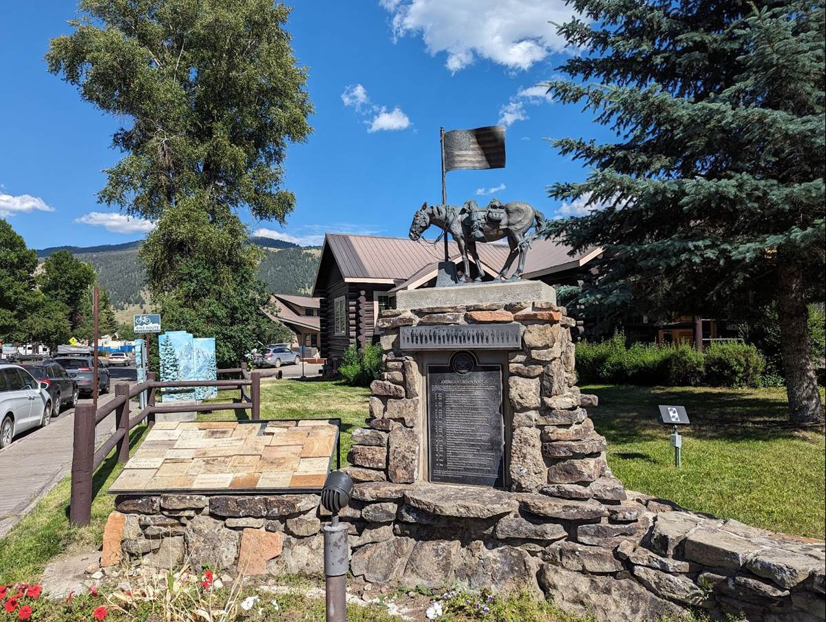 Jackson in the Afternoon is Busier But Still So Pleasant