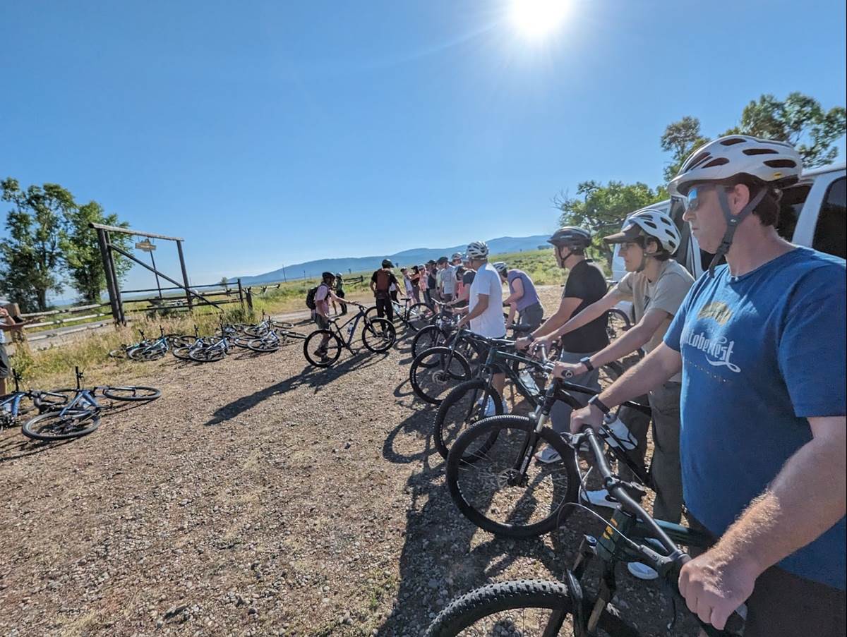 Height Order to Make Distributing the Bikes Go Quickly
