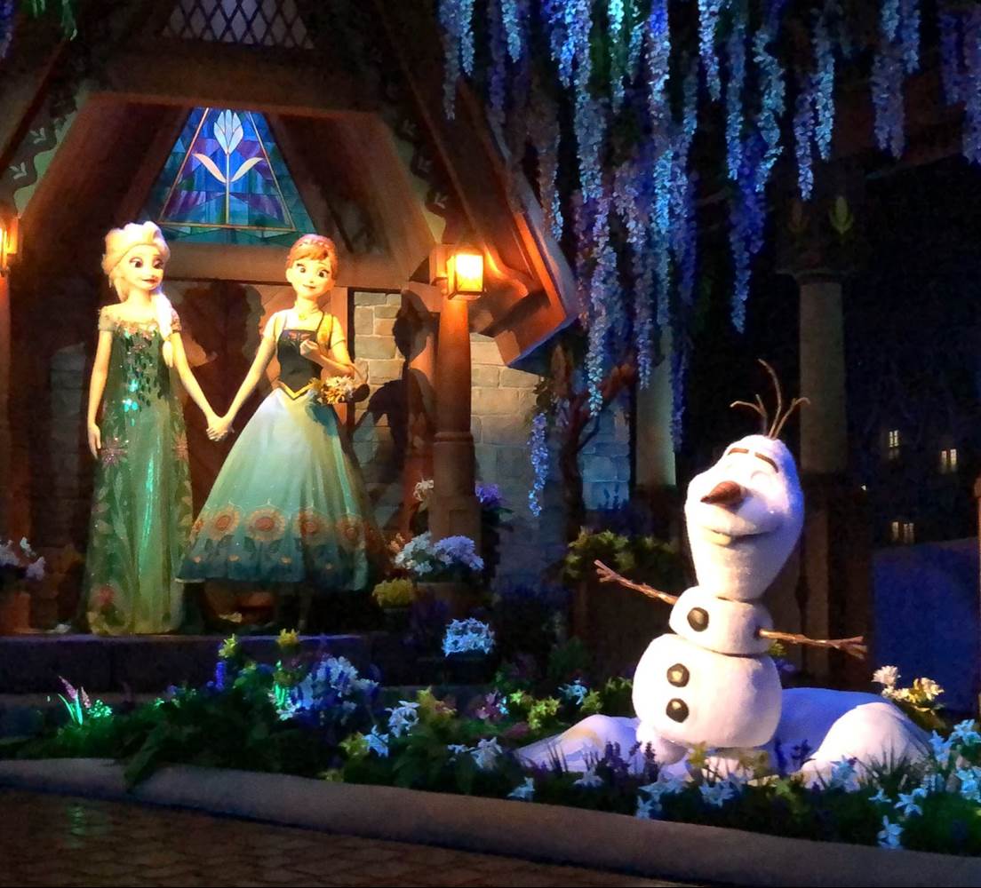 The sisters look so much better with real faces.