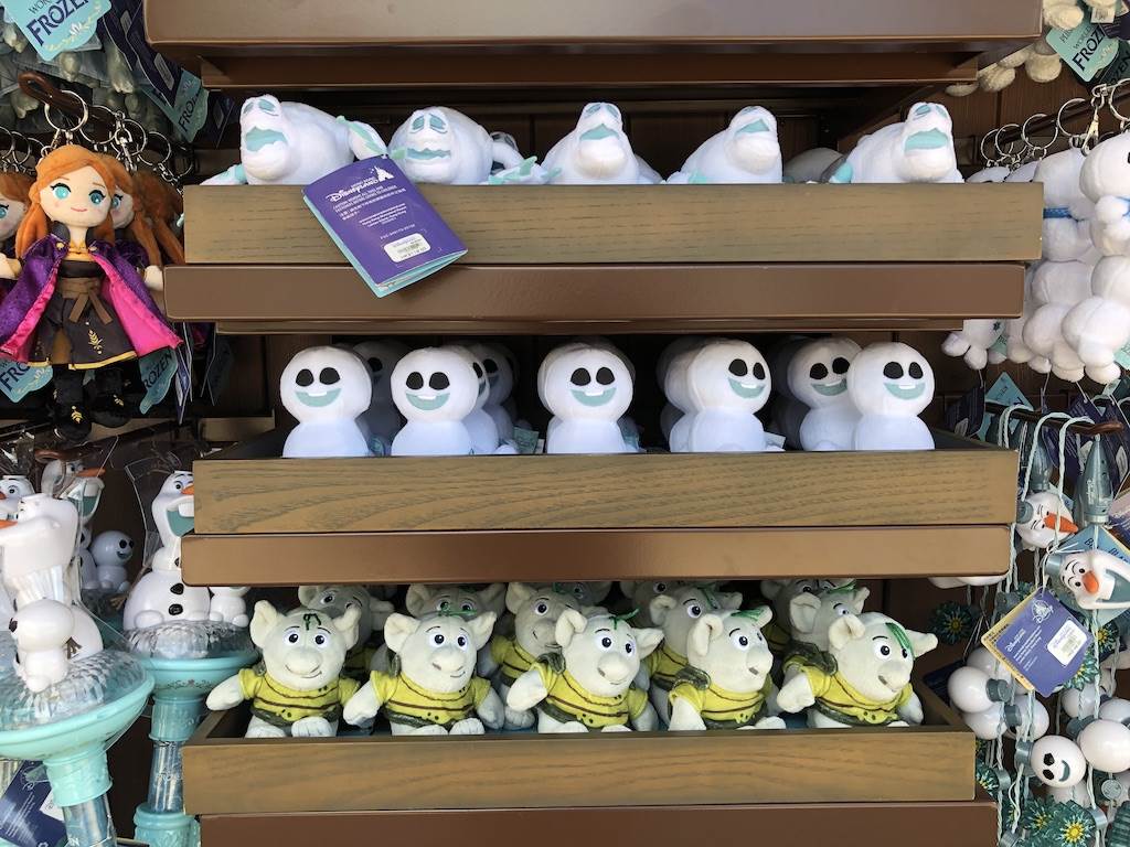 Marshmallow, Snowgie, and Troll shoulder plush