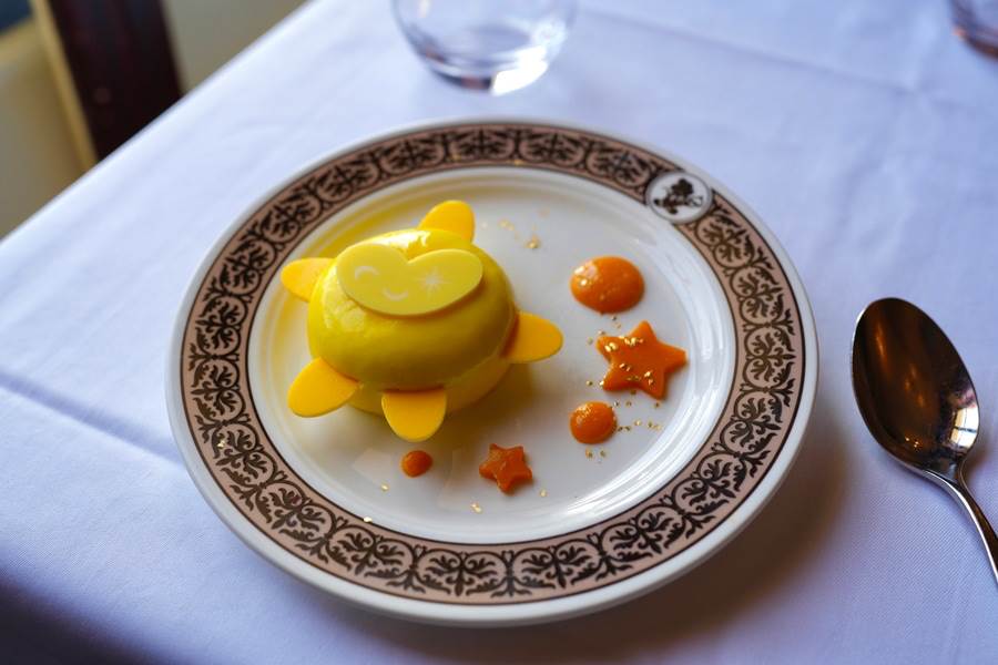 Twinkle, Twinkle Treat