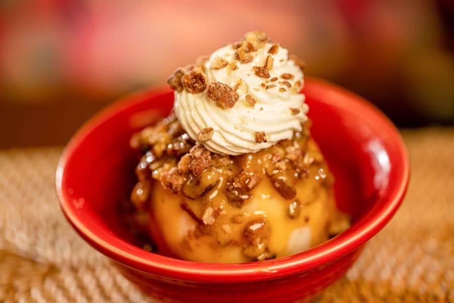 Butter Pecan Praline Sundae
