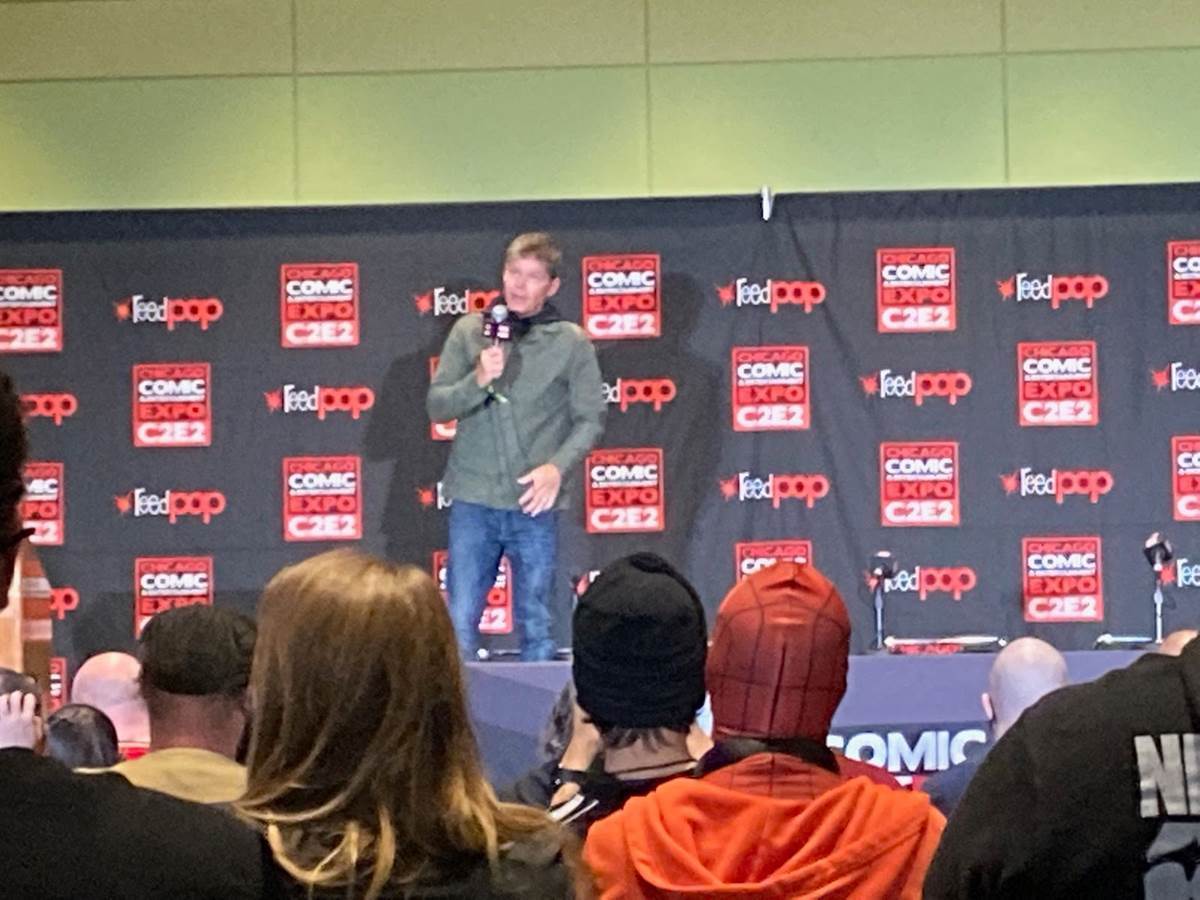 Rob Liefeld gives a presentation at C2E2 2022